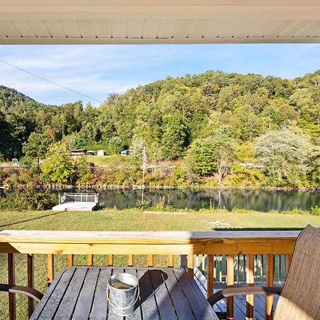 2 Bed 2 Bath Vacation Home In Whittier III Buitenkant foto
