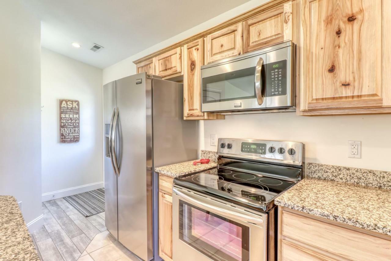 2 Bed 2 Bath Vacation Home In Whittier III Buitenkant foto